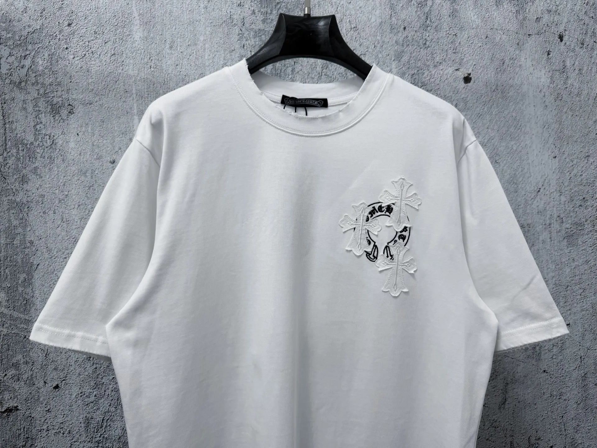 【 】 【Chrome Hearts】 32 ， ， ， Same Style :Black White Size：S-XL